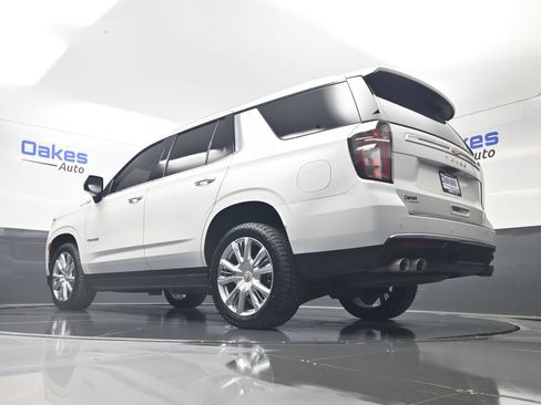 Used 2022 Chevrolet Tahoe High Country AWD/4WD image 45