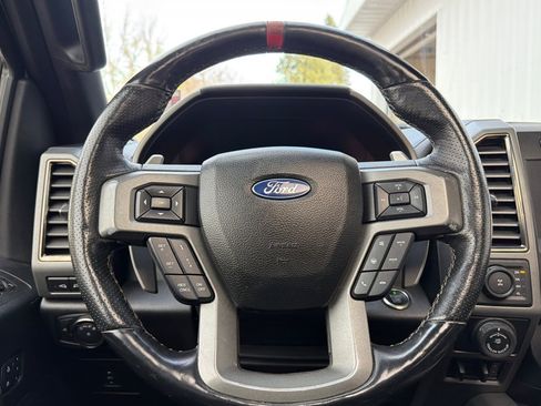 Used 2018 Ford F150 Raptor w/ Equipment Group 802A Luxury image 23