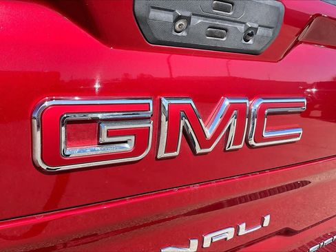 Used 2019 GMC Sierra 1500 Denali w/ Denali Ultimate Package image 30