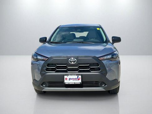 Used 2026 Toyota Corolla Cross L image 2