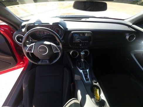 Used 2020 Chevrolet Camaro LT w/ RS Package image 14