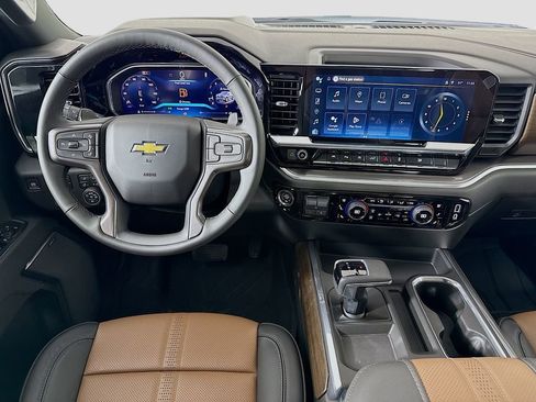 New 2026 Chevrolet Silverado 1500 High Country w/ High Country Premium Package AWD/4WD image 23