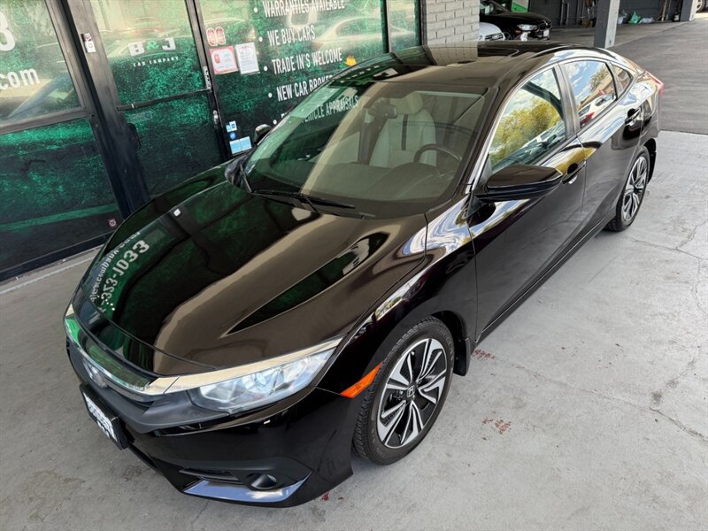 Used 2017 Honda Civic EX-L image 2