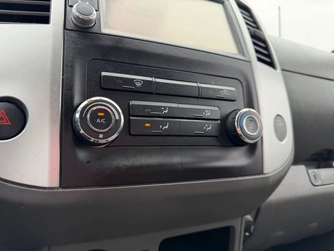 Used 2019 Nissan Frontier SV image 20