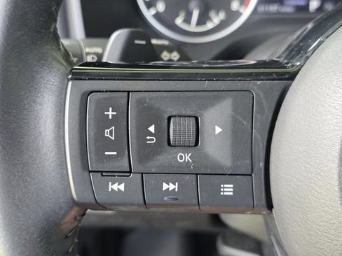 Used 2023 Nissan Rogue SL w/ SL Premium Package FWD image 34