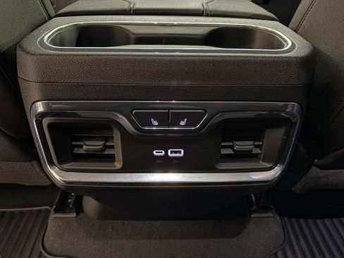 Used 2024 Chevrolet Silverado 2500 LTZ w/ LTZ Plus Package image 28