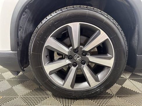 Used 2023 Honda Pilot Elite image 10