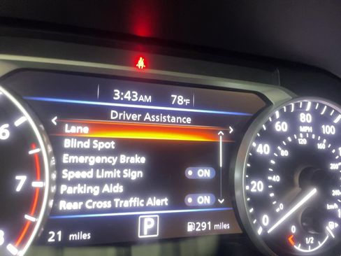 Used 2025 Nissan Sentra SV FWD image 11
