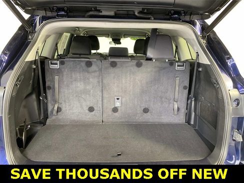 Used 2022 Toyota Highlander LE image 8
