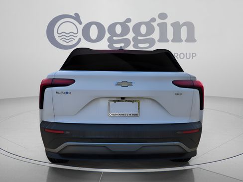 New 2025 Chevrolet Blazer EV LT AWD/4WD image 4