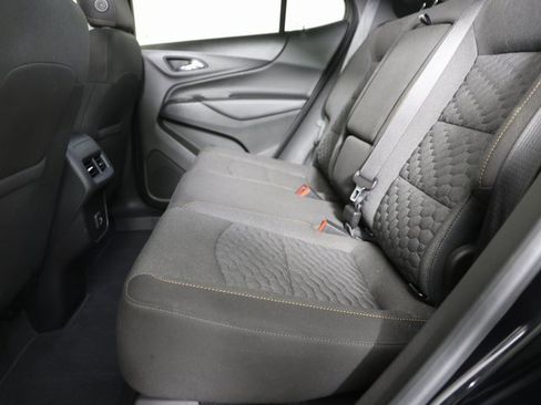 Used 2019 Chevrolet Equinox LT image 9