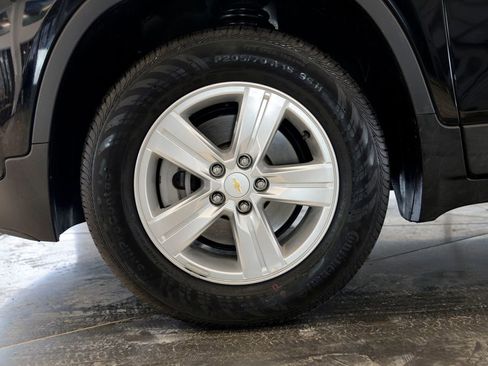 Used 2022 Chevrolet Trax LT w/ LT Convenience Package image 10