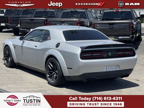 Used 2019 Dodge Challenger SRT Hellcat Redeye RWD image 4