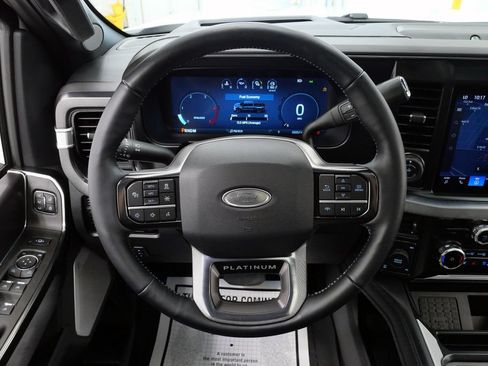 Used 2026 Ford F250 Platinum AWD/4WD image 24