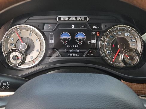 Used 2021 RAM 1500 Limited AWD/4WD image 18