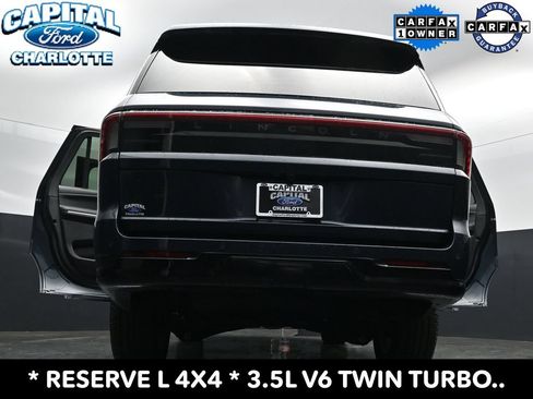 Used 2025 Lincoln Navigator L Reserve AWD/4WD image 30