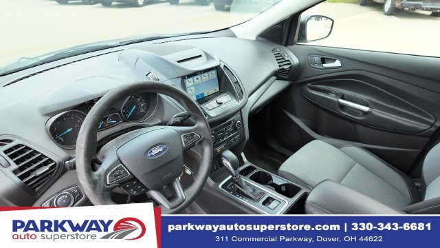 Used 2018 Ford Escape SE w/ SE Sync 3 Package AWD/4WD image 13