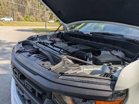 New 2026 Chevrolet Silverado 1500 Custom w/ Turbomax Blackout Package AWD/4WD image 33