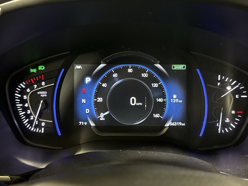 Used 2019 Hyundai Santa Fe AWD image 12