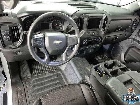 Certified 2025 Chevrolet Silverado 1500 W/T RWD image 10