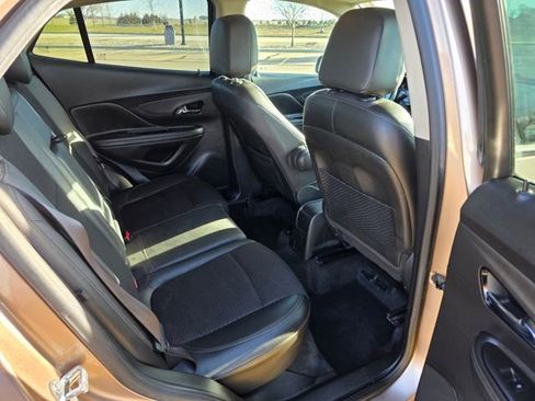 Used 2018 Buick Encore Sport Touring image 25