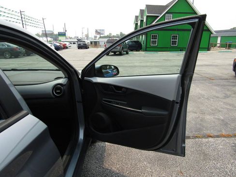 Used 2021 Hyundai Kona SE w/ Cargo Package AWD/4WD image 22