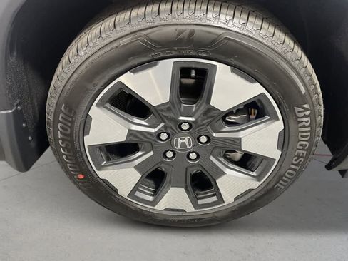 New 2026 Honda Pilot Elite image 9