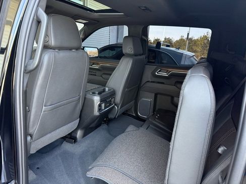 Used 2023 Chevrolet Silverado 1500 High Country w/ Z71 Off-Road Package image 23