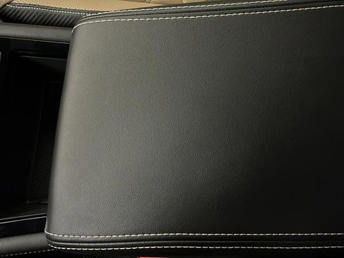 Used 2024 Volkswagen Atlas Cross Sport SE image 18