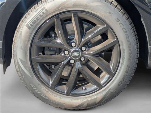 New 2026 Land Rover Range Rover Evoque S image 10