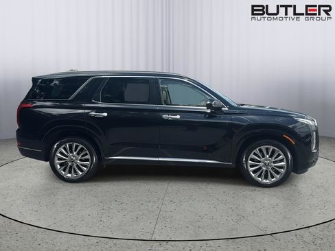 Used 2020 Hyundai Palisade Limited FWD image 4