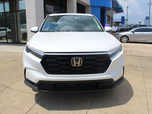 Used 2024 Honda CR-V EX-L image 2