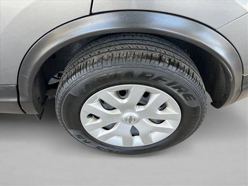 Used 2019 Nissan Rogue Sport S image 24