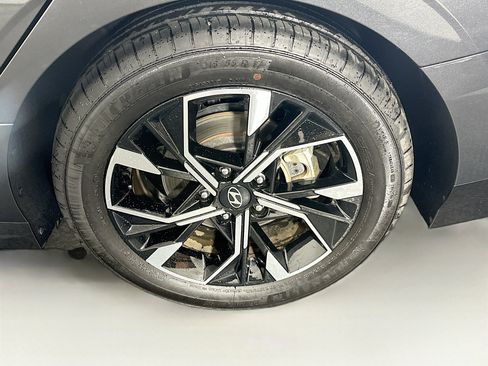 Used 2025 Hyundai Sonata SEL image 11