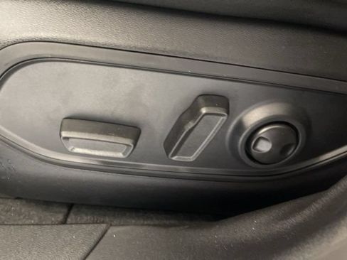 New 2026 Jeep Cherokee Limited AWD/4WD image 16
