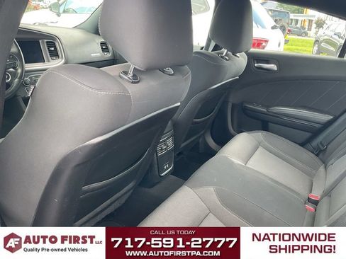 Used 2019 Dodge Charger SXT w/ Blacktop Package AWD/4WD image 10