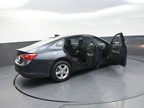 Used 2020 Chevrolet Malibu LS FWD image 37
