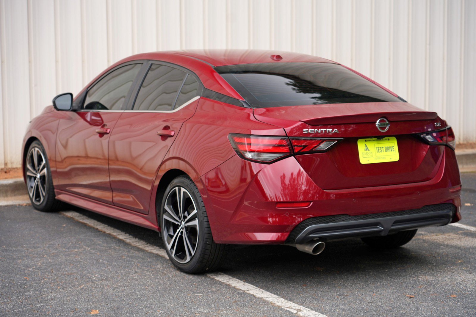 Used 2020 Nissan Sentra SR w/ Premium Package FWD image 45
