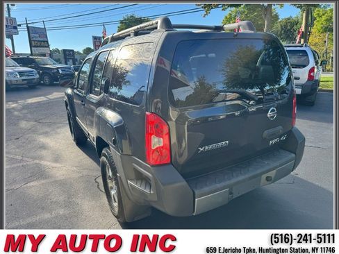 Used 2012 Nissan Xterra PRO-4X w/ Pro-4x Leather Pkg AWD/4WD image 6