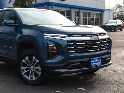 New 2026 Chevrolet Equinox LT w/ Convenience Package II image 3