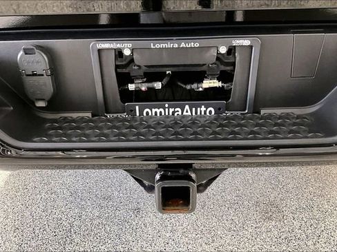 Used 2023 Chevrolet Colorado Z71 w/ Z71 Convenience Package 2 AWD/4WD image 41