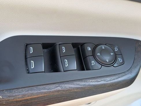 Used 2020 GMC Acadia Denali w/ LPO, Floor Liner Package AWD/4WD image 15