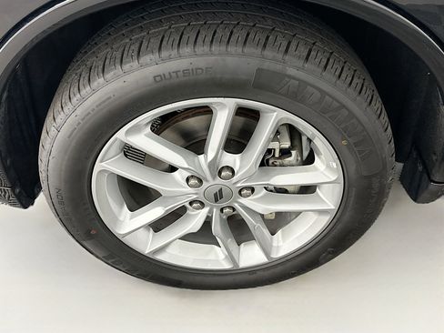 Used 2024 Dodge Durango GT AWD/4WD image 11