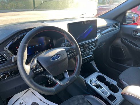 Used 2024 Ford Escape ST-Line w/ Tech Pack #1 image 22