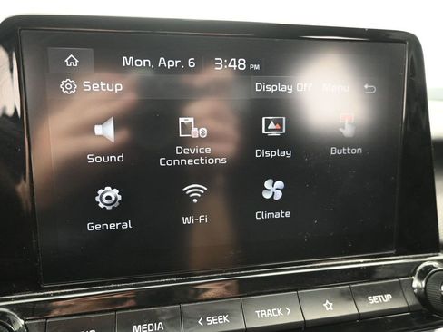 Used 2022 Kia Forte LXS image 11