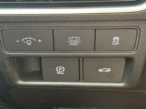 Used 2025 Hyundai Sonata SEL FWD image 30