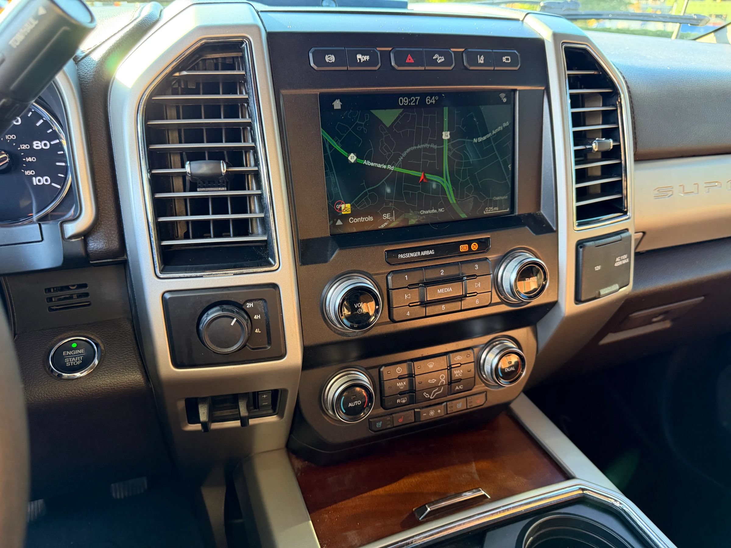 Used 2019 Ford F450 King Ranch w/ King Ranch Ultimate Package AWD/4WD image 24