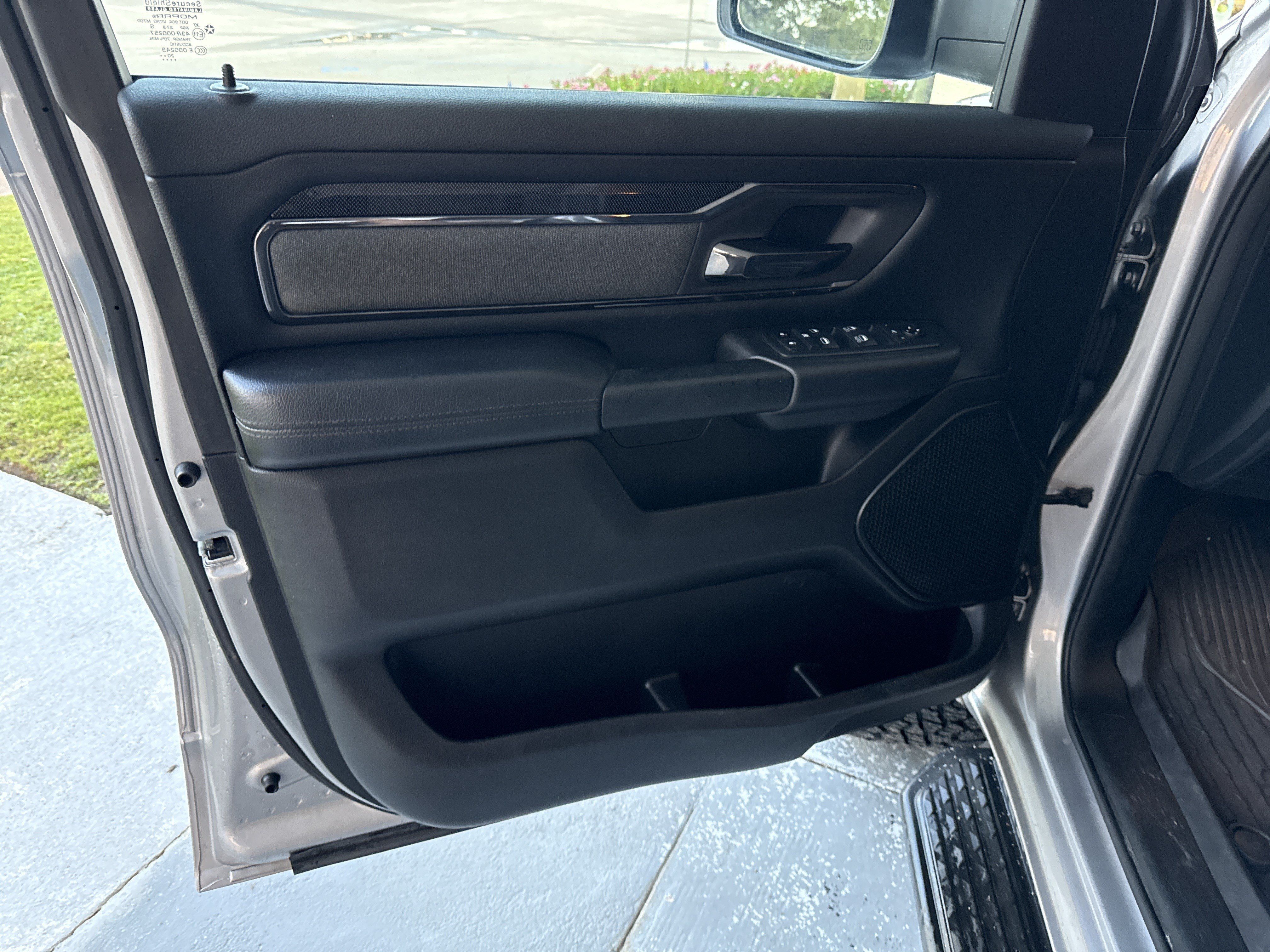 Used 2021 RAM 1500 Big Horn w/ Built-to-serve Edition AWD/4WD image 13
