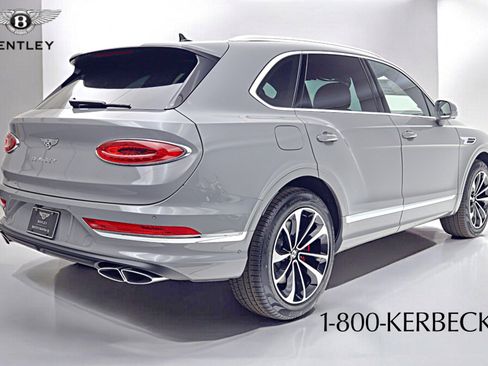 New 2025 Bentley Bentayga image 9