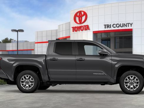 New 2026 Toyota Tacoma SR5 AWD/4WD image 13